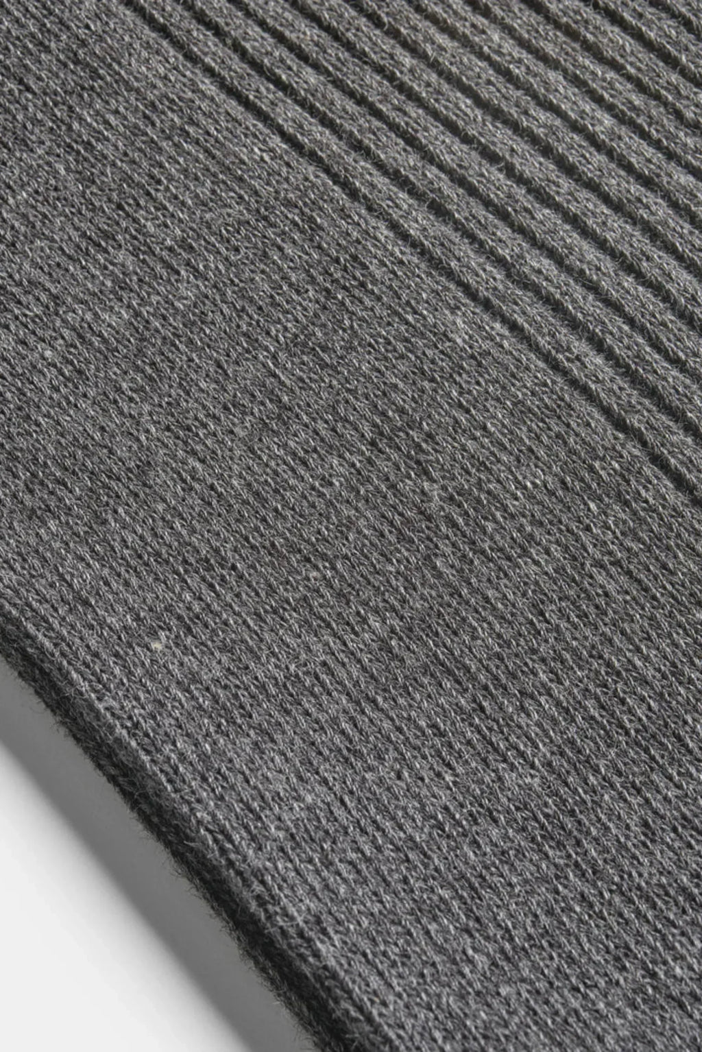 URBAN RIBBED MID SOCKS
